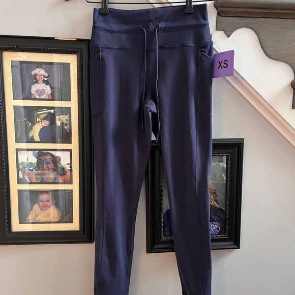 Spyder Active Navy Legging Jiggers sz XS NWT - Picture 1 of 5
